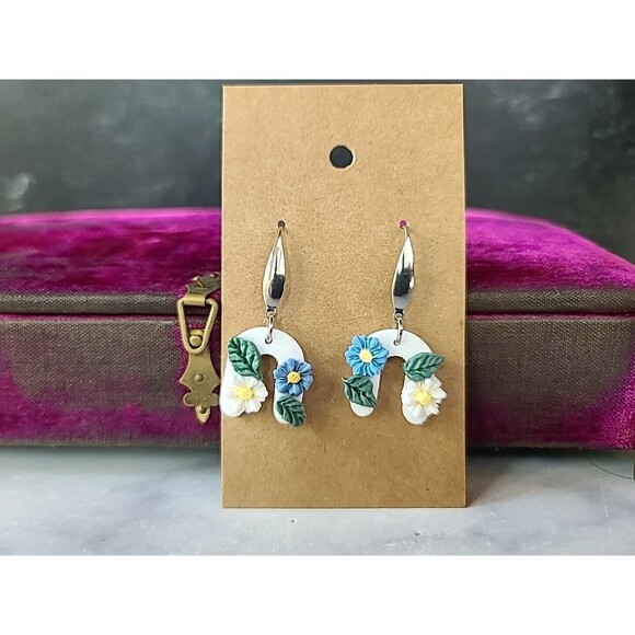 Polymer Clay Floral Dangling Earrings New - Picture 2 of 10